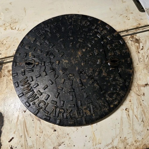 Reclaimed round cast - cast, iron