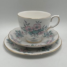 BONE CHINA COLCLOUGH 8378 BLUE