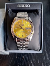 Super Rare Vintage Seiko 5 Sports Automatic Watch In Beautiful Dakar Yellow Dial