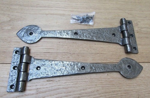 Rustic iron tee hinges - iron,