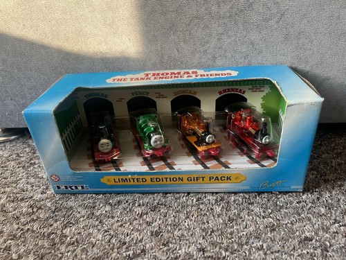 Ertl thomas the tank engine - ertl, &