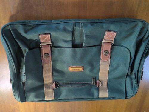 Pierre cardin green canvas - pierre,