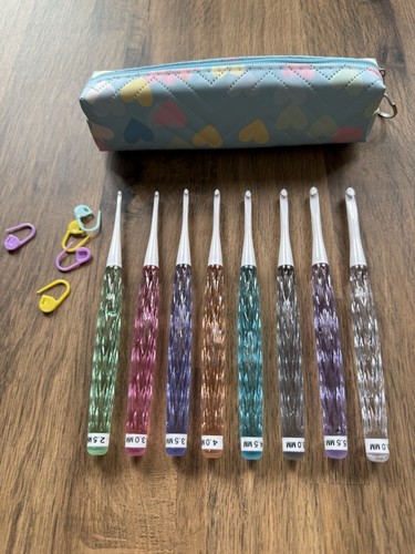 Set crochet hooks - set, with