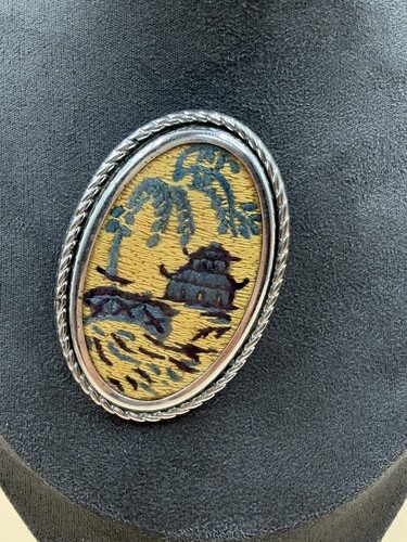 Vintage hand made embroidered - hand,