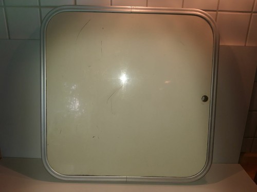 Service flap - service, (wet