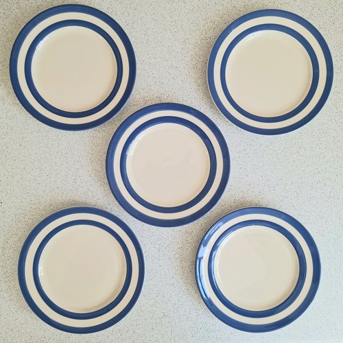 Green cloverleaf blue - green,