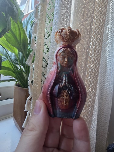 Handmade resin madonna - handmade, uk