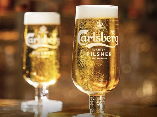 Carlsberg half pint glass - pint,