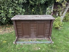 Dunster house Log Bar