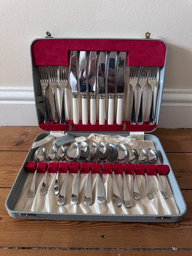 Kirks canteen cutlery - canteen, set