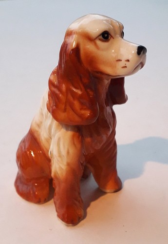 Vintage bone china sitting - vintage,