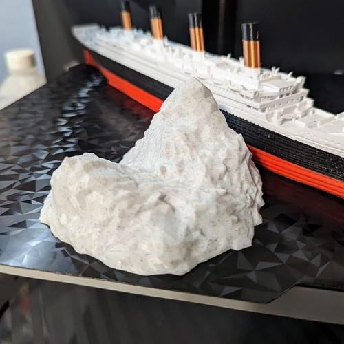 Split titanic bath toy - bath, boat