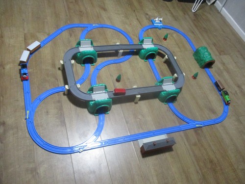 Tomy trackmaster thomas the - trackmaster,