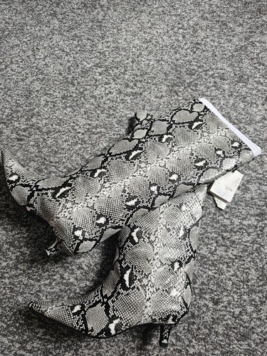 Zara high knee boots snake - boots,