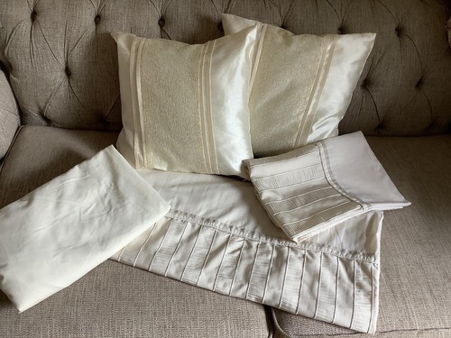 Cream single duvet cover - duvet, 1