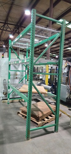 Pallet racking misc lot 8ft - pallet, misc.