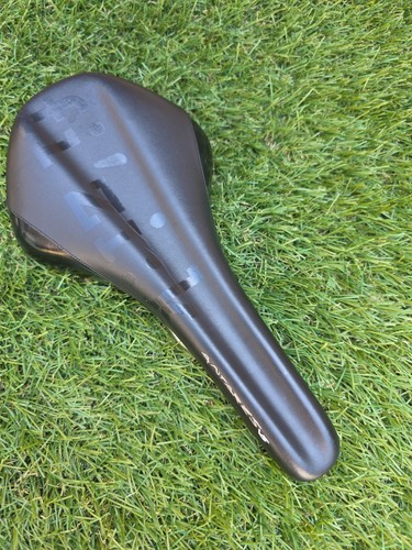Fizik antares saddle kium - fizik,