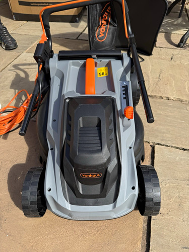 Vonhaus 1600w corded - vonhaus,