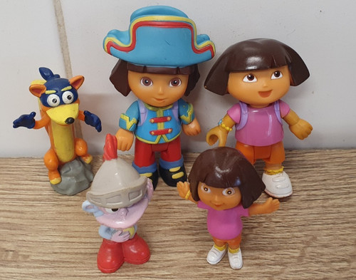 Dora the explorer - explorer, figures