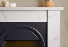 WHITE MARBLE EFFECT FIREPLACE BLACK ARCHED ELECTRIC FIRE REMOTE CONTROL LOGS