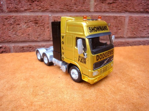Showmans fairground joal volvo - showmans,