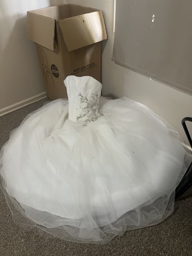 Mori lee wedding dress - lee,