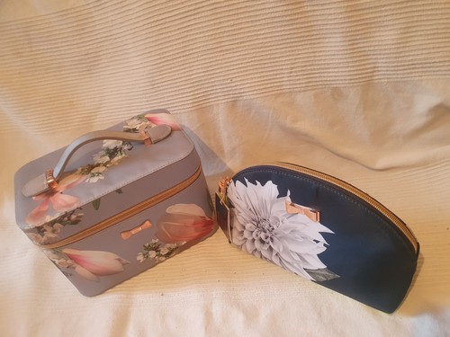 Ted baker vanity case - ted,