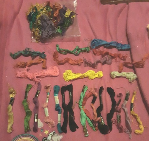 Bundle mixed embroidery - of,