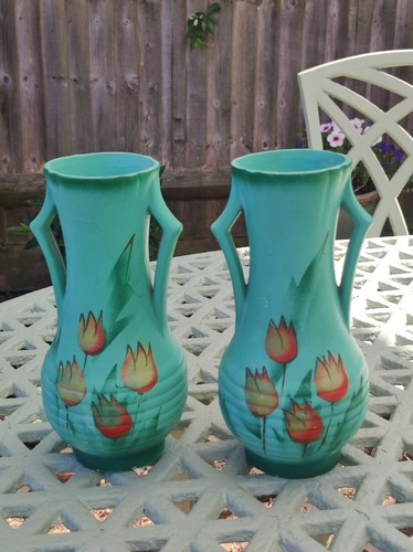 Brentleigh ware vases art - brentleigh,