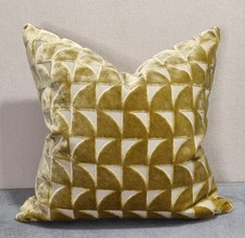 Designers Guild Marquise Hemp & Omega Velvet Cushion Cover 45x45 cm