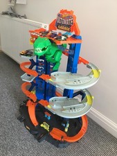 Hotwheels City Ultimate Garage