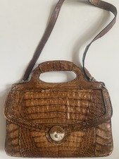 Vintage Findig Handmade