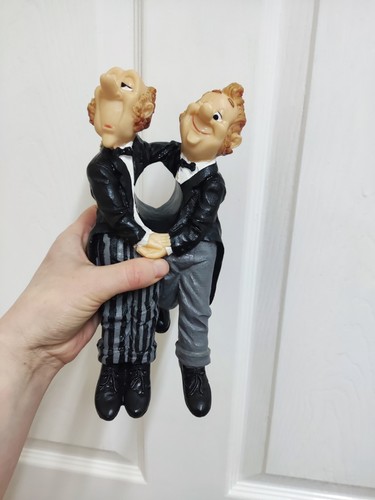 James the butler wine - butler, bottle