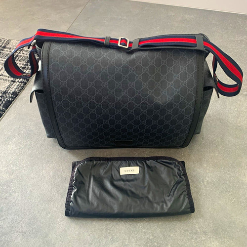 Gucci supreme monogram - gucci, gg