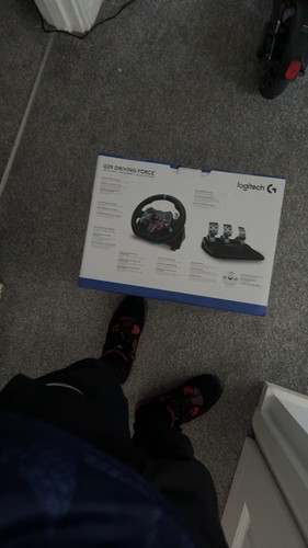Logitech g29 steering wheel - logitech,