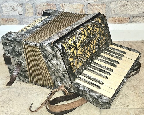 Geraldo piano accordion - geraldo, 24