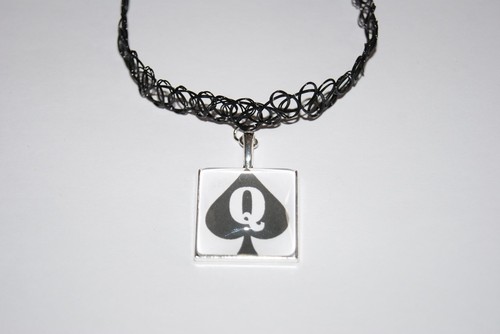 Queen spades logo black pvc - queen,