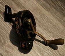 Vintage Singer Sewing Machine