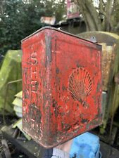 Shell Motor Spirit Clam Motif