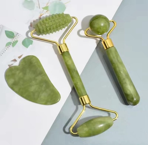 Natural jade roller - natural, face