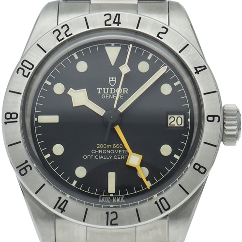 Tudor black bay pro - black,