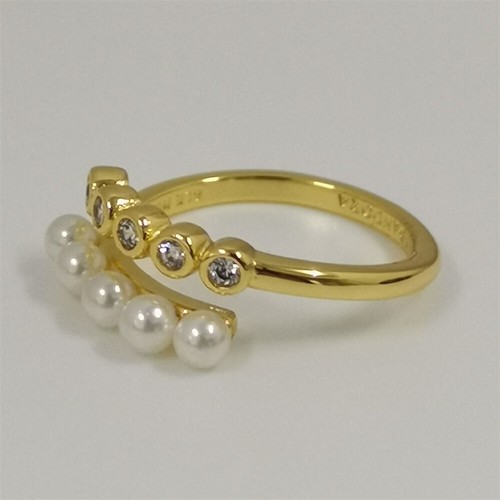 Pearls stones open - pearls,