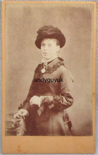 Cdv lady feather hat - lady,