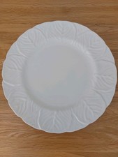 Wedgwood Countryware Bone China Dinner Plates 10.75” - Excellent Condition 