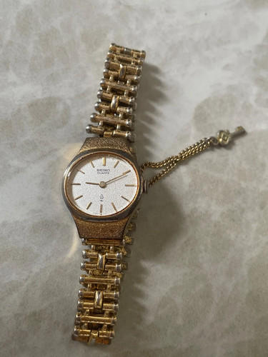 Seiko 5000 quartz - seiko,