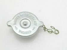 International Tractor 395 485 495 585 595 674 685 784 895 Radiator Cap
