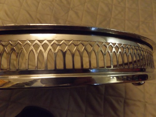 Vintage silver plated round - plated,