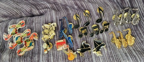 Vintage old pin badges - vintage,
