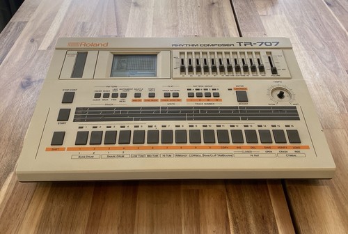 Roland 707 rhythm - roland, composer