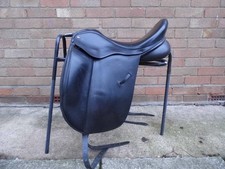 17.5’’ Ideal Suzannah Black Dressage Saddle 9 inch D to D 